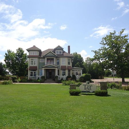 Maison Tait House Hotel Шедиак Екстериор снимка